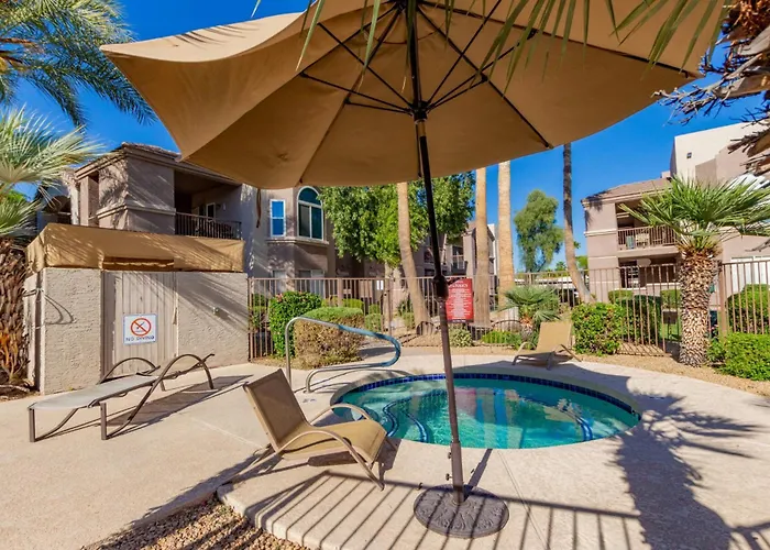 Appartement Cordillera Condo: Pools Hot Tubs Racquetball Patio Retreat Phoenix